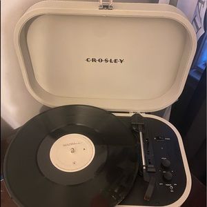 Crosley record player